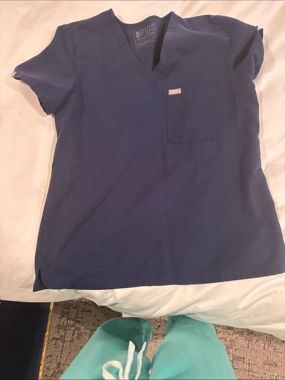 Figs Deep Navy V-Neck Scrub Top